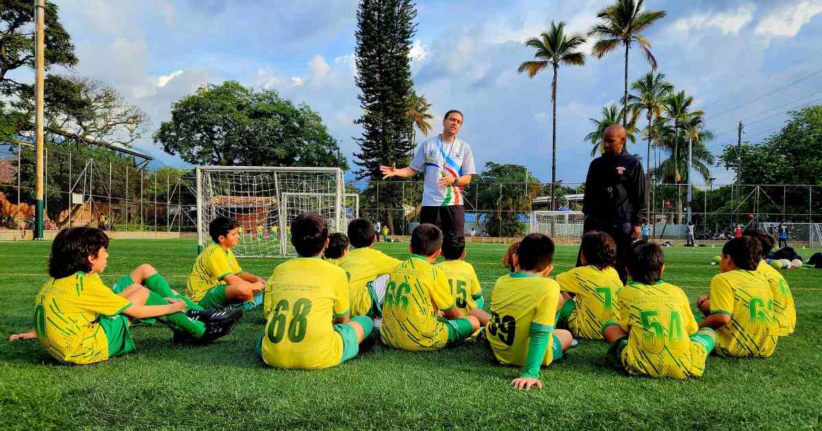 Seminario en Iniciación y Formación Deportiva: La Responsabilidad con el Niño