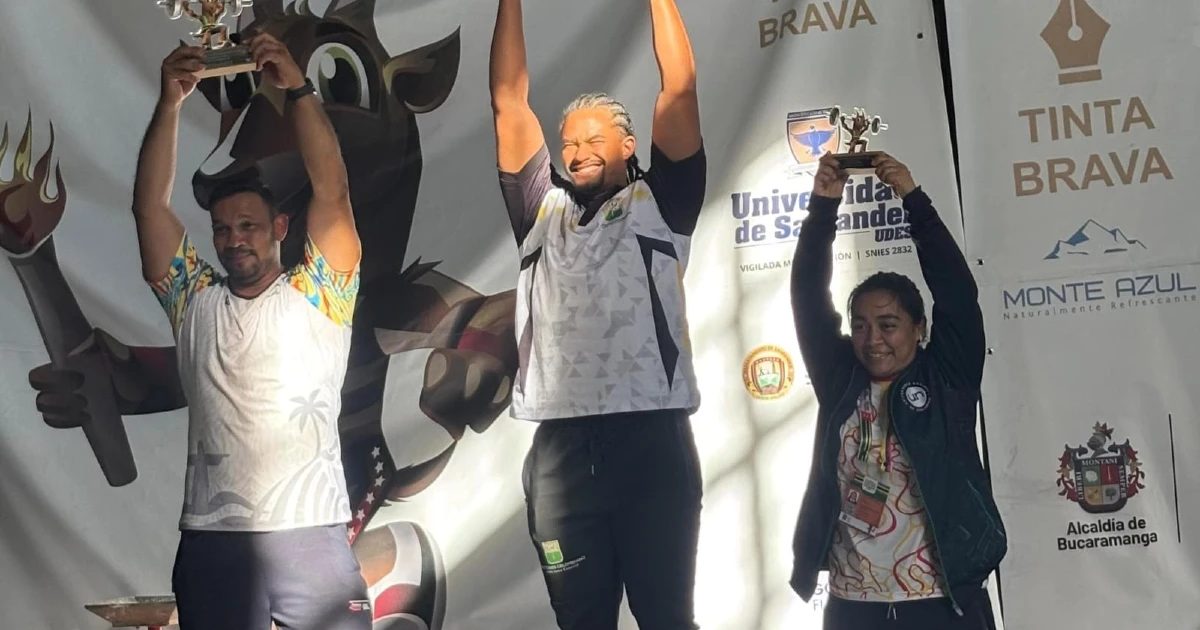 Pesas: liderazgo masculino y segundo lugar femenino