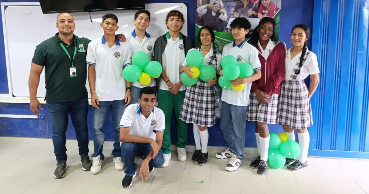 Estudiantes de la u en tu colegio