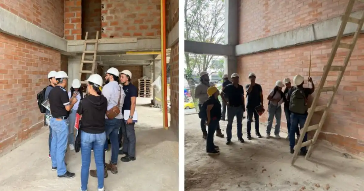 Vista de estudiantes a la obra 80 avenue