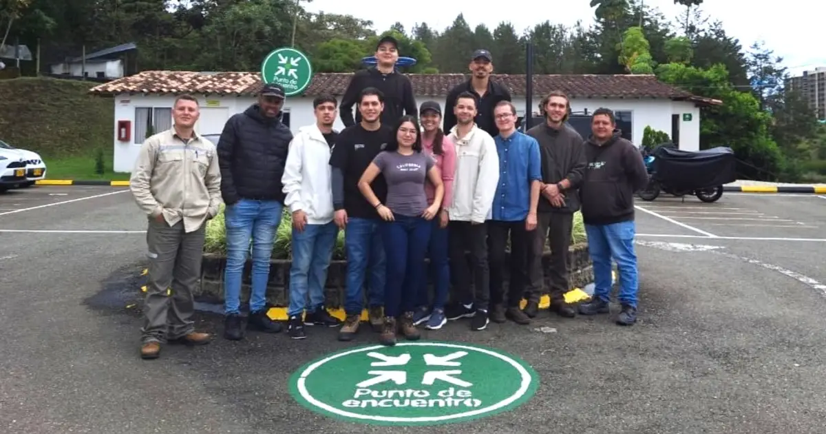 Estudiantes visitan la planta de tratamiento de aguas en Rionegro