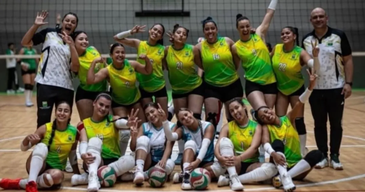 Voleibol Femenino: Medalla de Plata en una Final Reñida