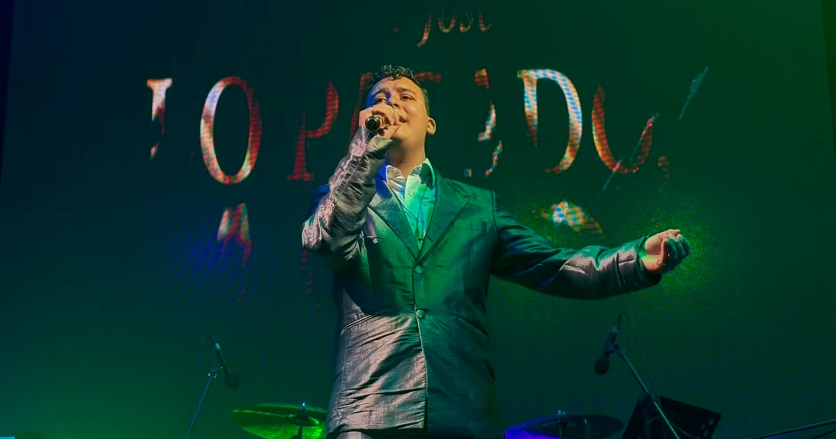 Cantante XII Policanción