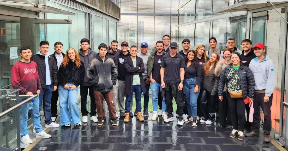 Movilidad académica en Bogotá: Estudiantes de Ingeniería fortalecieron conocimientos en estructuras y megaproyectos