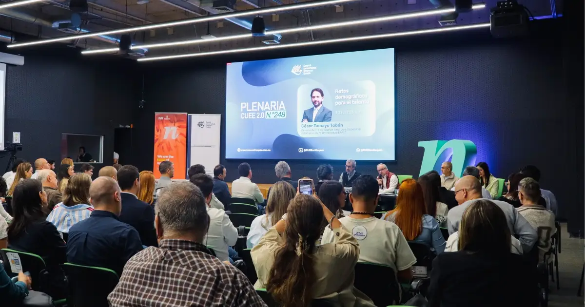 Participantes de la plenaria 248 CUEE