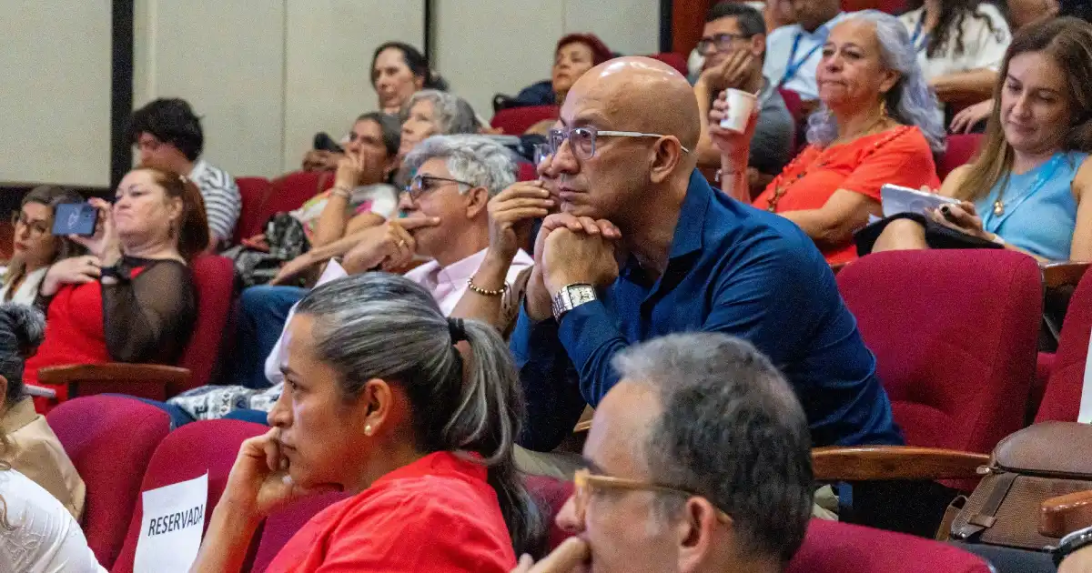 Publico en el congreso