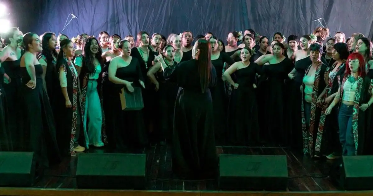 Las voces femeninas y juveniles brillaron en el X Festival de Coros “Mujeres a una sola voz” del Poli